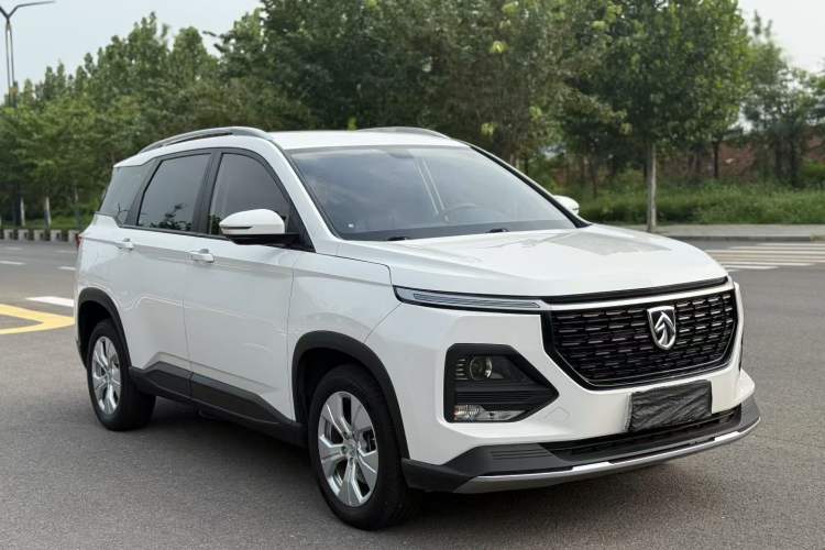 Used Baojun 530 2020 1.5T CVT Luxury Connected Version 6 Seats Exterior 4