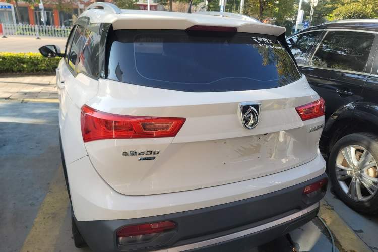 Used Baojun 530 2020 1.5T Manual Comfort Version 7 Seats Exterior 4