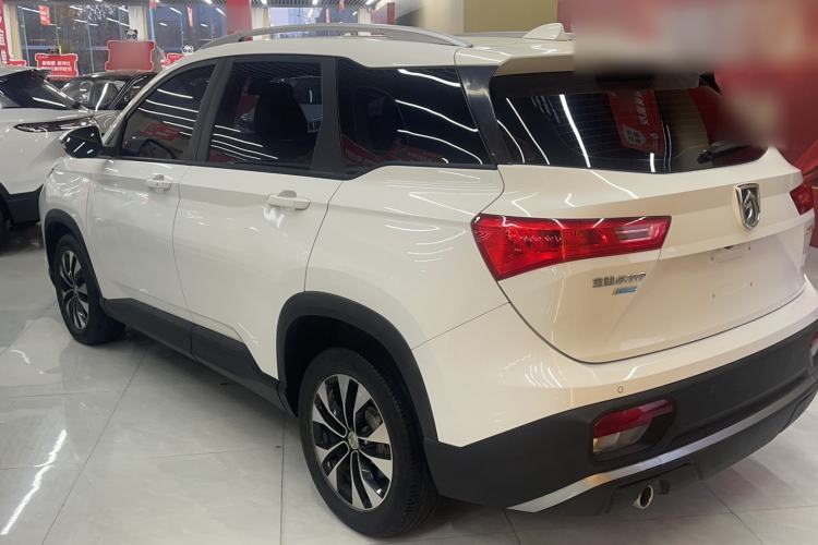 Used Baojun 530 2020 1.5T CVT Prestige Connected Version 6 Seats Exterior 5