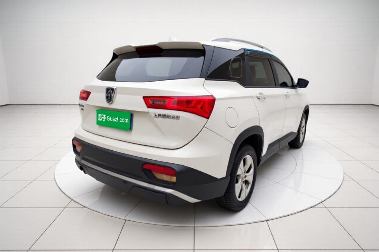 Used Baojun 530 2020 1.5T Manual Comfort Version 6 Seats Exterior 5