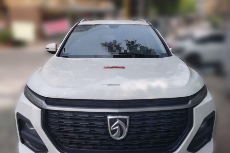Used Baojun 530 2020 1.5T Manual Comfort Version 6 Seats Front