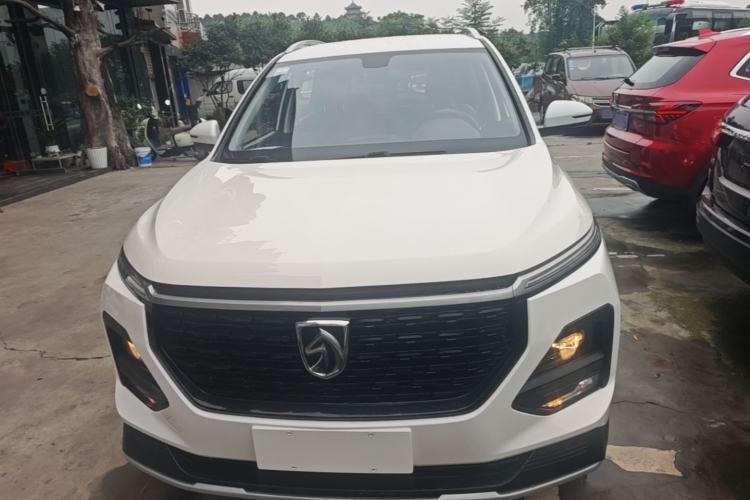 Used Baojun 530 2020 1.5T Manual Luxury Version 7 Seats Front