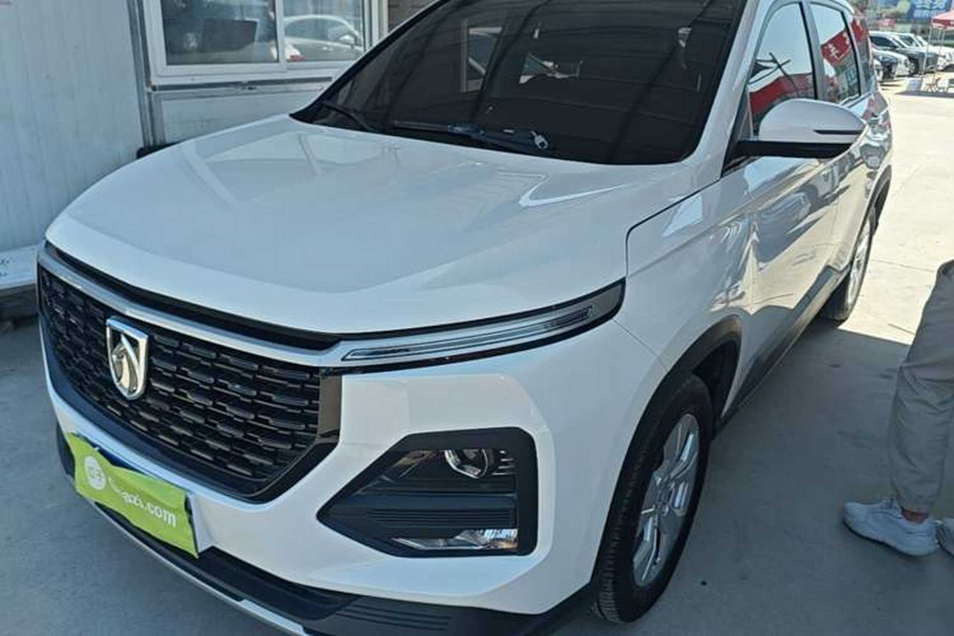 Used Baojun 530 2020 1.5T Manual Luxury Version 6 Seats Front Left 45 Deg