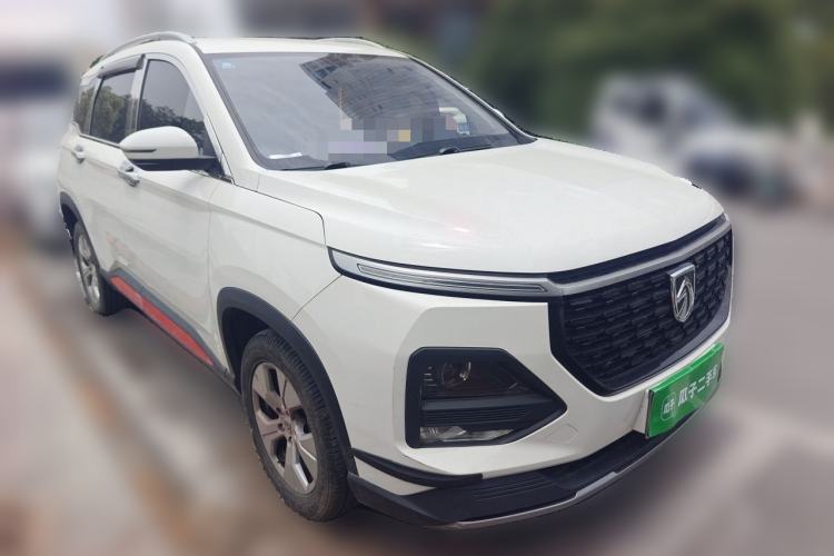 Used Baojun 530 2020 1.5T Manual Luxury Version 6 Seats Front Right 45 Deg
