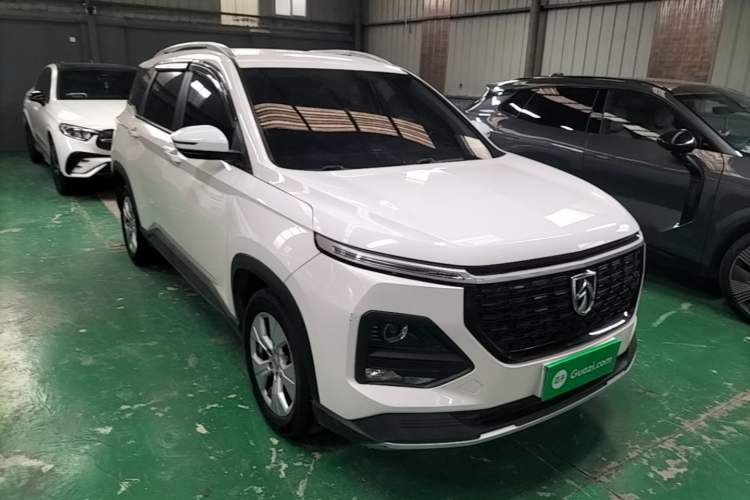 Used Baojun 530 2020 1.5T CVT Luxury Connected Version 7 Seats Front Right 45 Deg