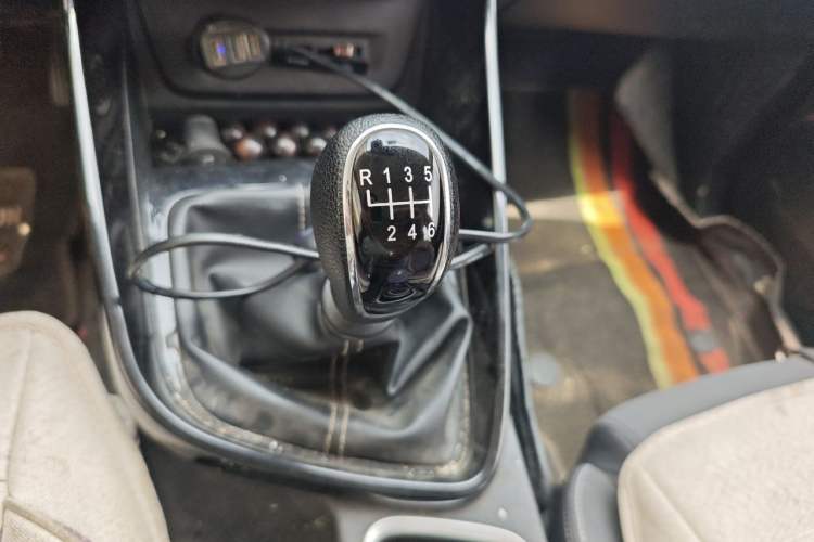 Used Baojun 530 2020 1.5T Manual Comfort Version 6 Seats Gear Lever