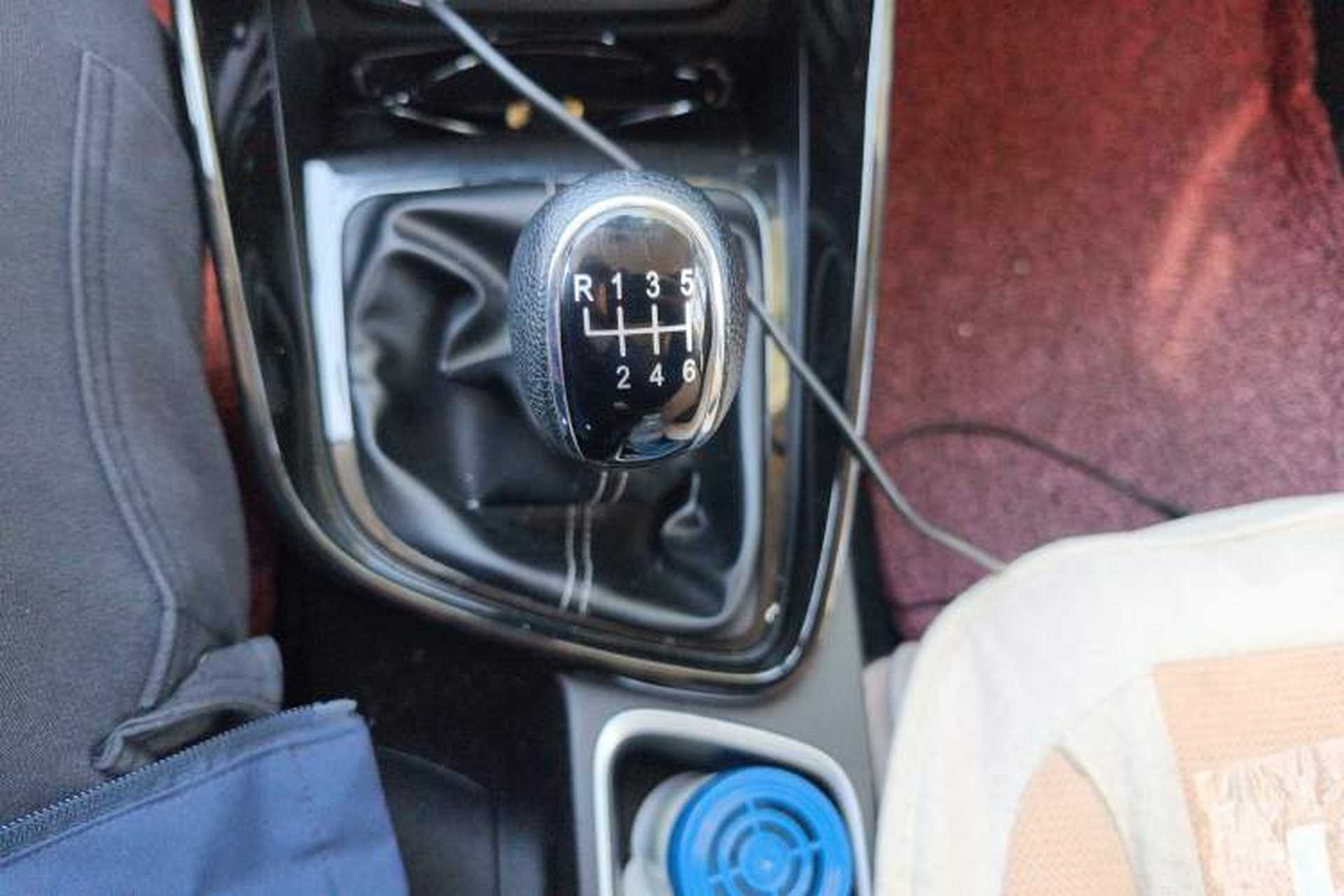 Used Baojun 530 2020 1.5T Manual Comfort Version 5 Seats Gear Lever