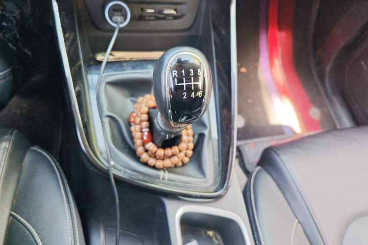 Used Baojun 530 2020 1.5T Manual Luxury Version 6 Seats Gear Lever