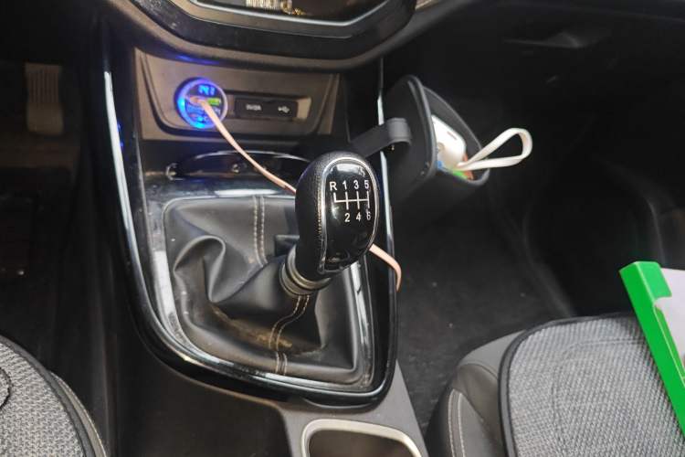 Used Baojun 530 2020 1.5T Manual Comfort Version 5 Seats Gear Lever