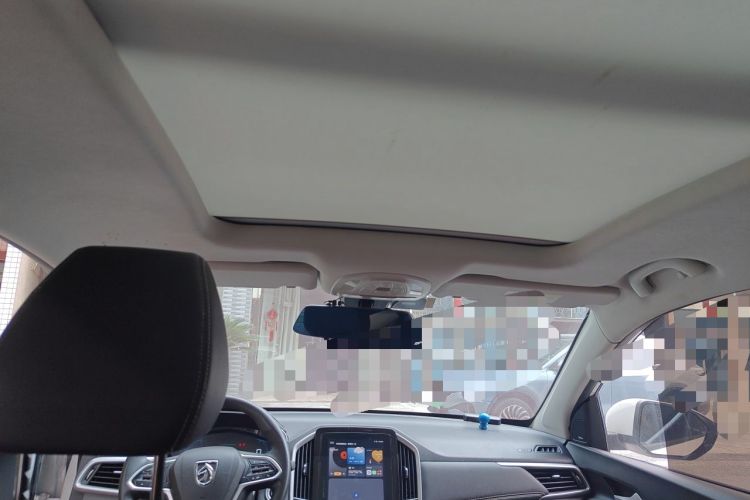 Used Baojun 530 2020 1.5T CVT Prestige Connected Version 6 Seats Headliner