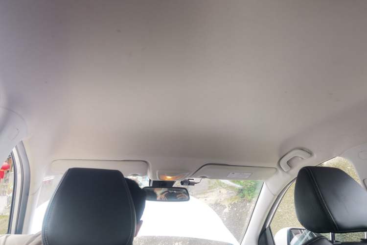 Used Baojun 530 2020 1.5T CVT Luxury Connected Version 6 Seats Headliner