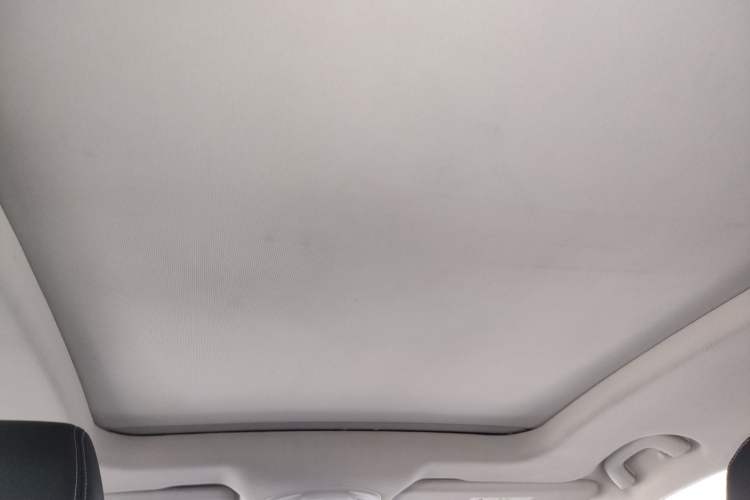 Used Baojun 530 2020 1.5T CVT Prestige Connected Version 7 Seats Headliner