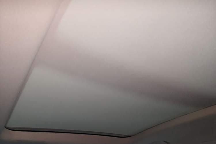 Used Baojun 530 2020 1.5T CVT Prestige Connected Version 7 Seats Headliner