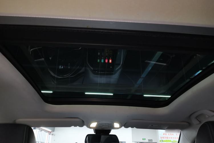 Used Baojun 530 2020 1.5T CVT Prestige Connected Version 6 Seats Headliner
