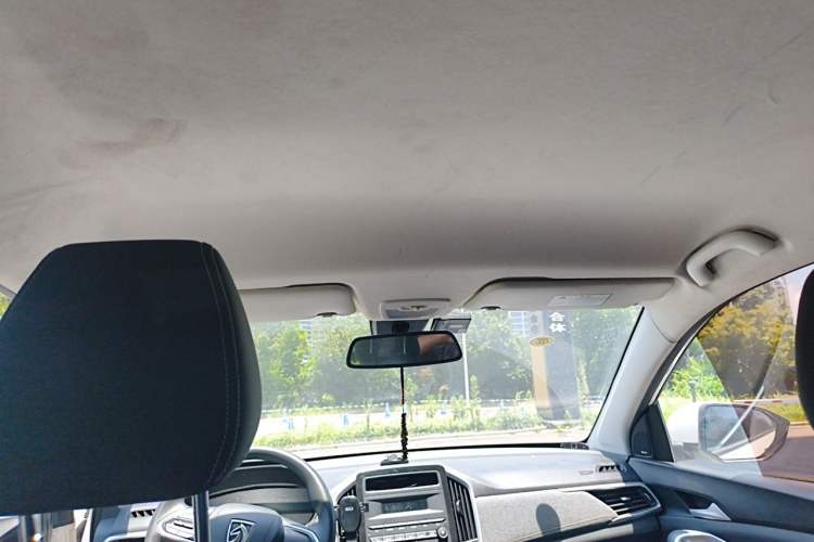 Used Baojun 530 2020 1.5T Manual Comfort Version 6 Seats Headliner