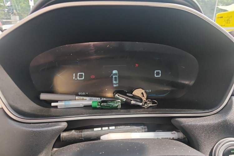 Used Baojun 530 2020 1.5T CVT Prestige Connected Version 7 Seats Instrument Cluster