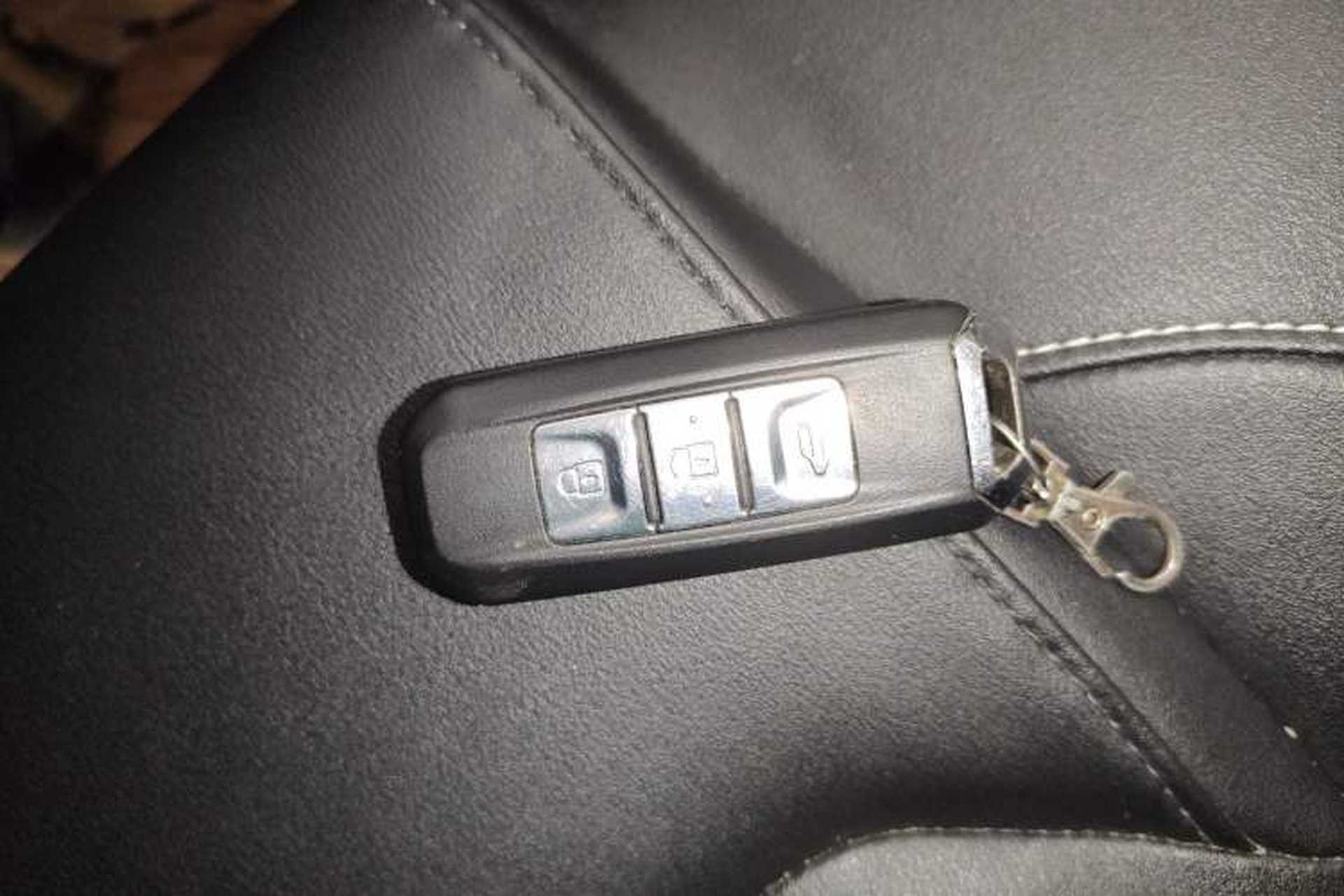 Used Baojun 530 2020 1.5T CVT Prestige Connected Version 7 Seats Interior 1
