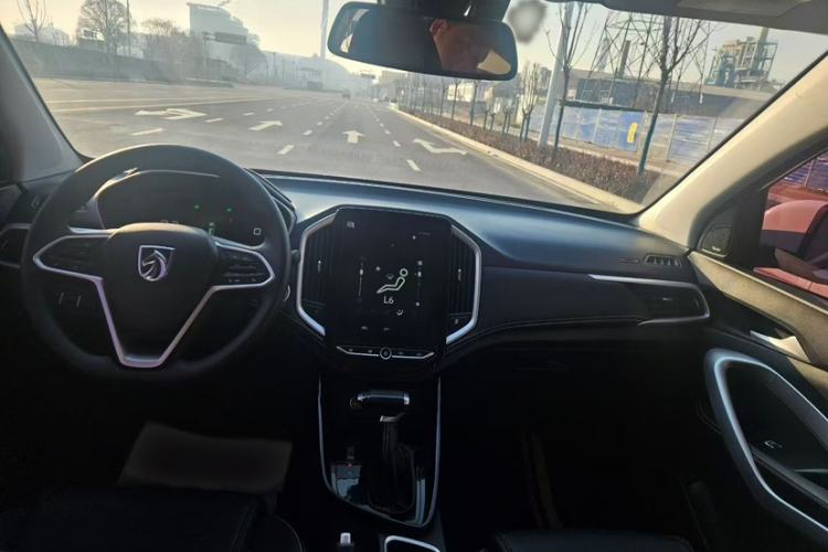 Used Baojun 530 2020 1.5T CVT Luxury Connected Version 5 Seats Interior 1