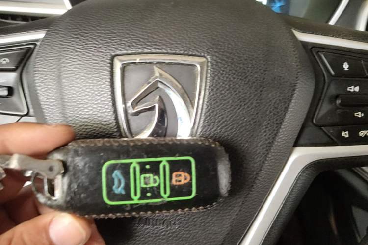 Used Baojun 530 2020 1.5T CVT Prestige Connected Version 6 Seats Interior 1