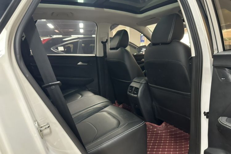 Used Baojun 530 2020 1.5T CVT Prestige Connected Version 5 Seats Interior 5