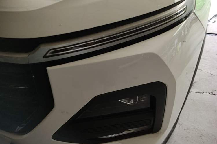 Used Baojun 530 2020 1.5T CVT Prestige Connected Version 6 Seats Left Front Headlight
