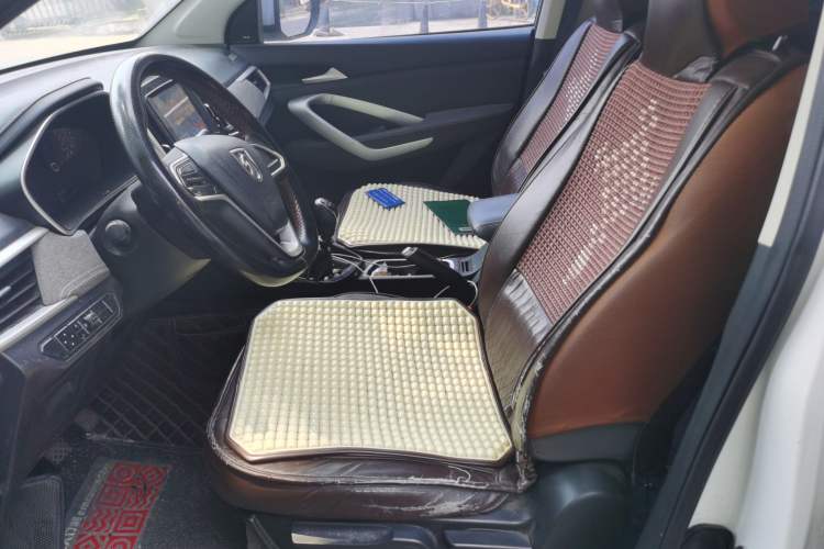 Used Baojun 530 2020 1.5T Manual Comfort Version 6 Seats Left Front Seat