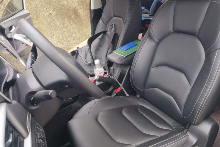 Used Baojun 530 2020 1.5T CVT Luxury Connected Version 6 Seats Left Front Seat