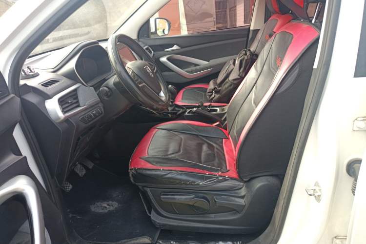 Used Baojun 530 2020 1.5T Manual Comfort Version 6 Seats Left Front Seat