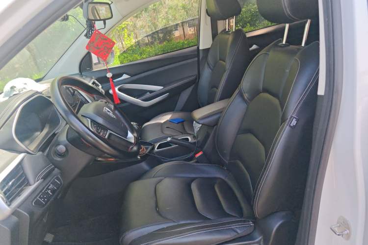 Used Baojun 530 2020 1.5T Manual Luxury Version 6 Seats Left Front Seat