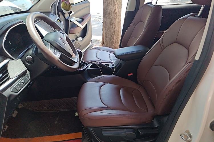 Used Baojun 530 2020 1.5T Manual Comfort Version 7 Seats Left Front Seat