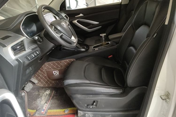 Used Baojun 530 2020 1.5T CVT Prestige Connected Version 6 Seats Left Front Seat