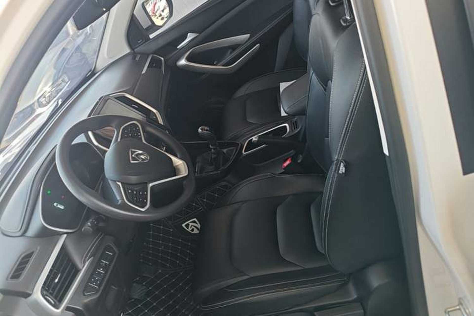 Used Baojun 530 2020 1.5T Manual Luxury Version 6 Seats Left Front Seat