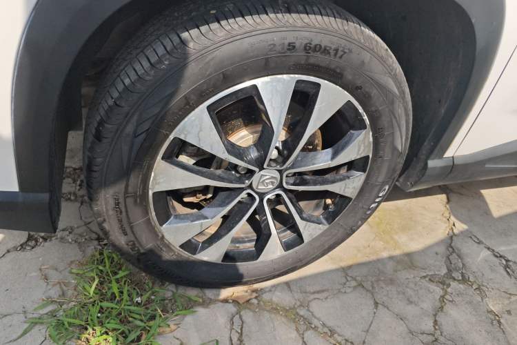 Used Baojun 530 2020 1.5T CVT Prestige Connected Version 5 Seats Left Front Wheel Hub