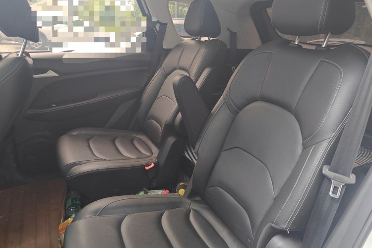 Used Baojun 530 2020 1.5T CVT Prestige Connected Version 6 Seats Left Rear Seat