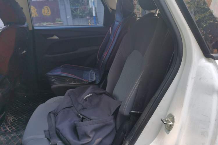 Used Baojun 530 2020 1.5T Manual Comfort Version 6 Seats Left Rear Seat