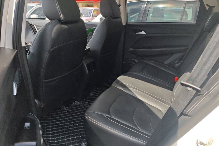 Used Baojun 530 2020 1.5T CVT Prestige Connected Version 5 Seats Left Rear Seat