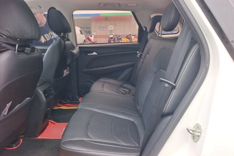 Used Baojun 530 2020 1.5T CVT Prestige Connected Version 5 Seats Left Rear Seat