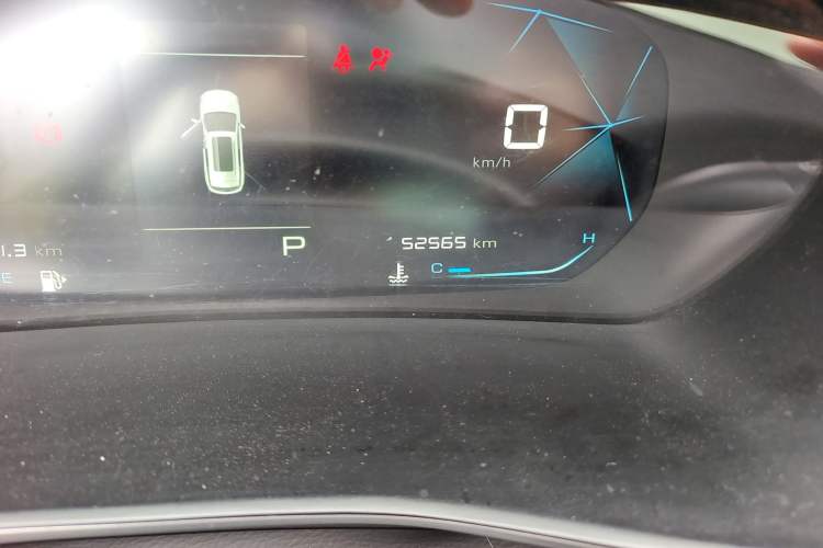 Used Baojun 530 2020 1.5T CVT Prestige Connected Version 5 Seats Odometer Close Up