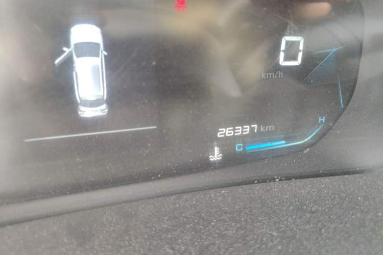 Used Baojun 530 2020 1.5T Manual Luxury Version 5 Seats Odometer Close Up
