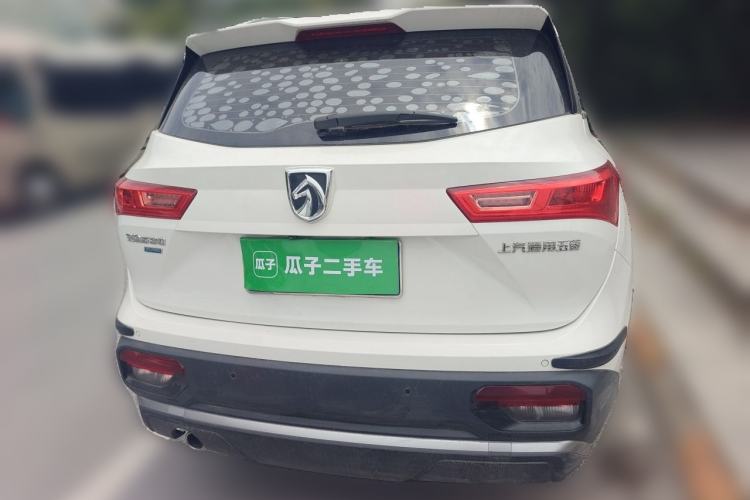 Used Baojun 530 2020 1.5T Manual Luxury Version 6 Seats Rear