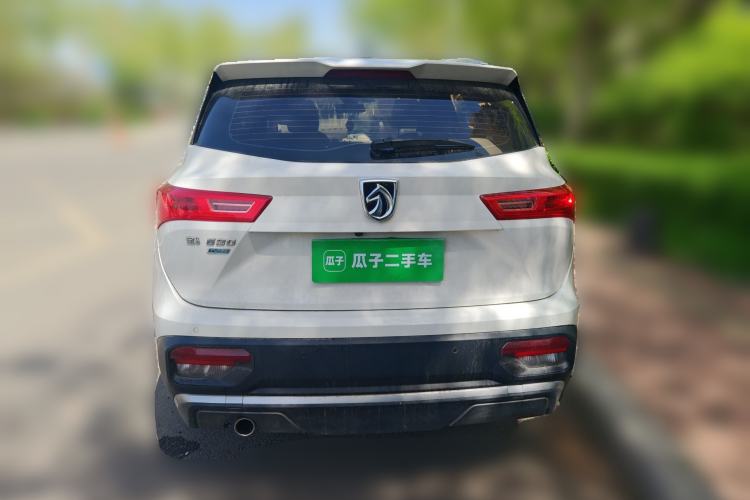 Used Baojun 530 2020 1.5T Manual Luxury Version 6 Seats Rear