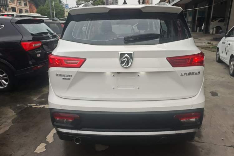 Used Baojun 530 2020 1.5T Manual Luxury Version 7 Seats Rear
