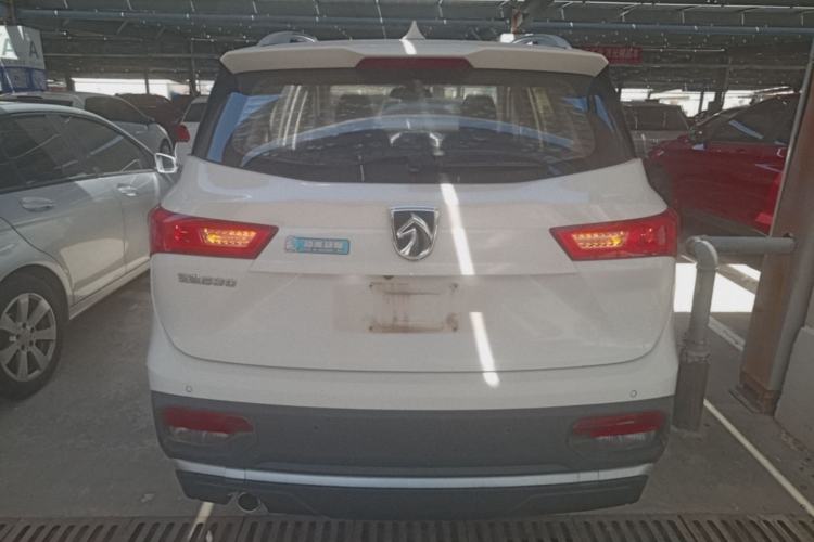 Used Baojun 530 2020 1.5T CVT Prestige Connected Version 7 Seats Rear