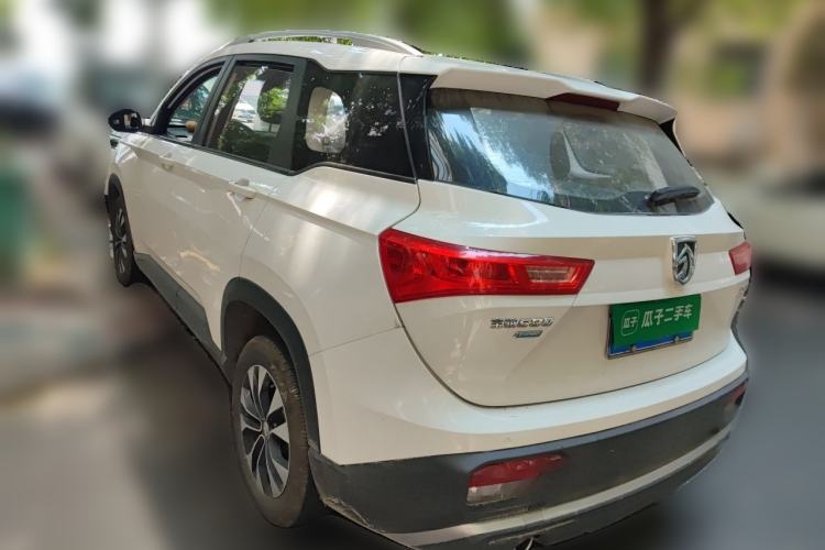 Used Baojun 530 2020 1.5T Manual Luxury Version 6 Seats Rear Left 45 Deg
