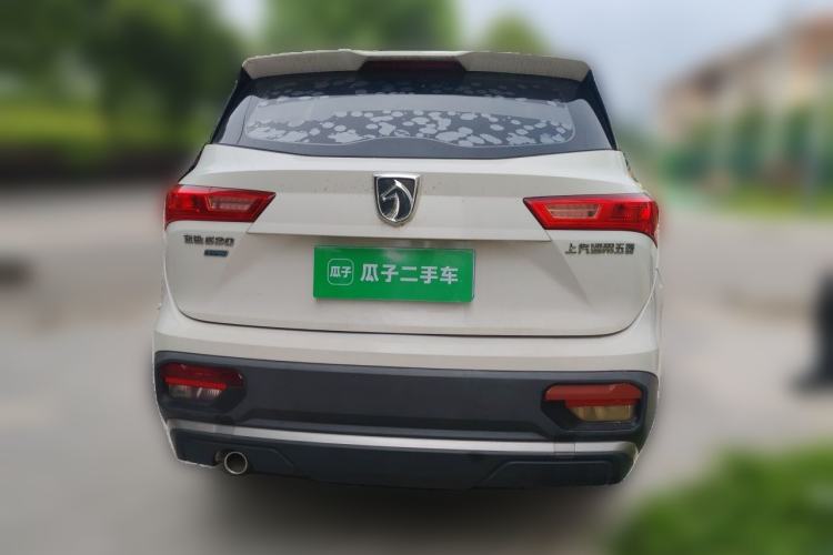 Used Baojun 530 2020 1.5T Manual Comfort Version 6 Seats Rear