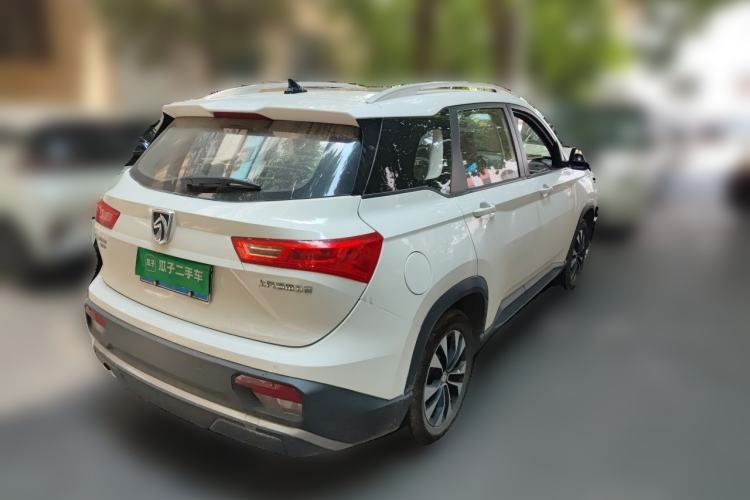 Used Baojun 530 2020 1.5T Manual Luxury Version 6 Seats Rear Right 45 Deg