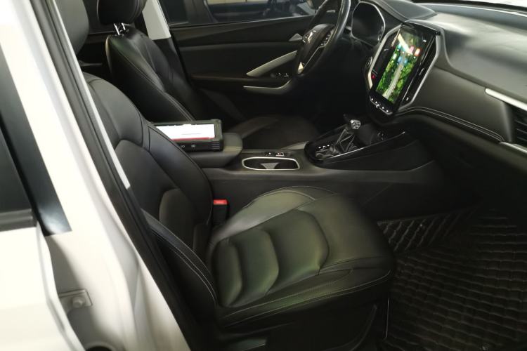 Used Baojun 530 2020 1.5T CVT Prestige Connected Version 6 Seats Right Front Seat