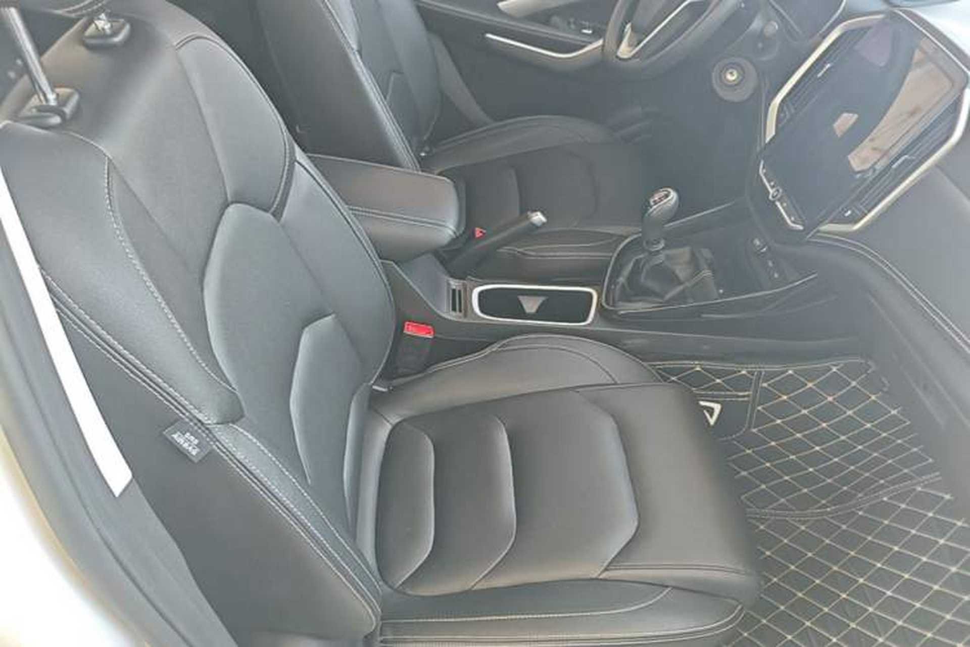 Used Baojun 530 2020 1.5T Manual Luxury Version 6 Seats Right Front Seat