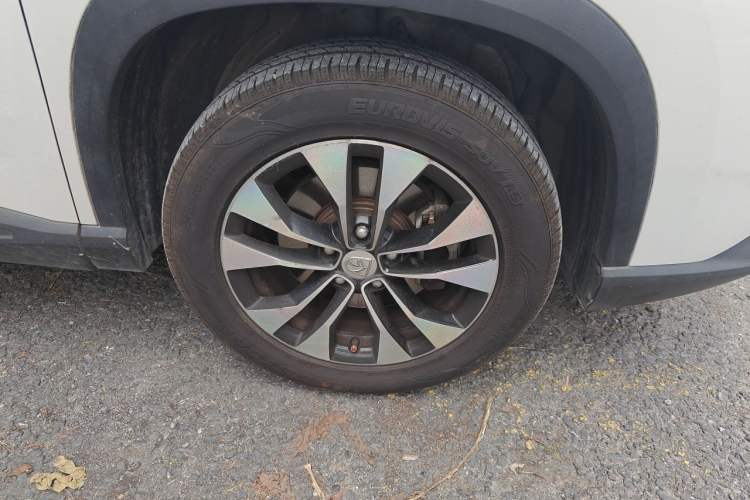 Used Baojun 530 2020 1.5T CVT Prestige Connected Version 6 Seats Right Front Wheel Hub