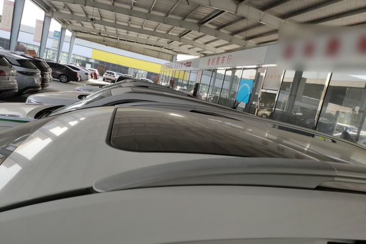 Used Baojun 530 2020 1.5T CVT Prestige Connected Version 7 Seats Roof